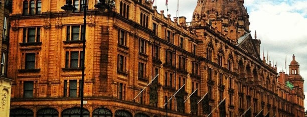 Harrods is one of londres 2014.
