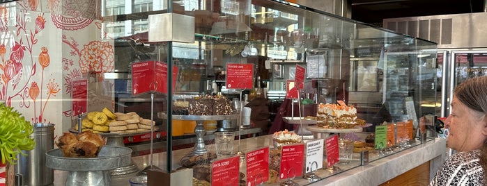 Pondicheri Bake Lab + Shop is one of Bakery.