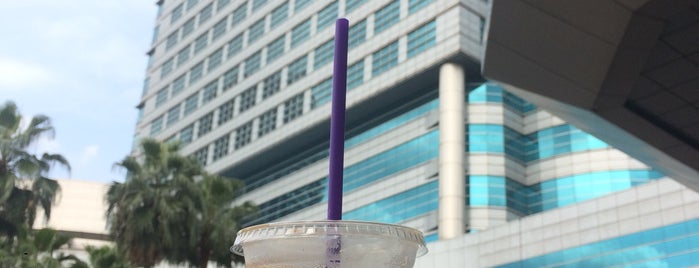 The Coffee Bean & Tea Leaf is one of All-time favorites in Indonesia.