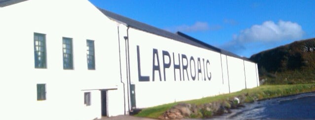 Laphroaig Distillery is one of Ian Marchant Longest Crawl.