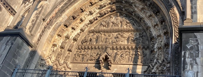 Cathédrale Notre-Dame de la Treille is one of Guillermo A.’s Liked Places.