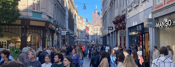 Grote Straat is one of Que faire le dimanche à Bruxelles ?.