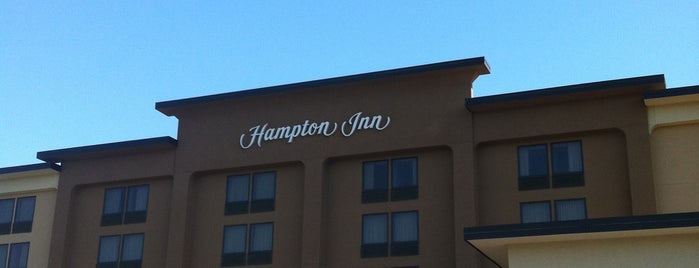 Hampton Inn by Hilton is one of 🖤💀🖤 LiivingD3adGirl 님이 좋아한 장소.