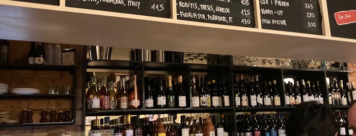 Bar Poldo is one of Natural Wines Copenhagen.