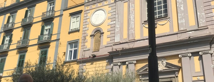 Piazza Montesanto is one of Napoli 170529-0602.