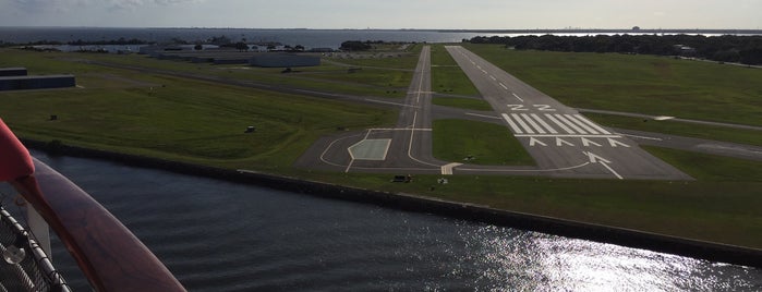 Peter O. Knight Airport (TPF) is one of Must visit Places in Tampa #visitUS.