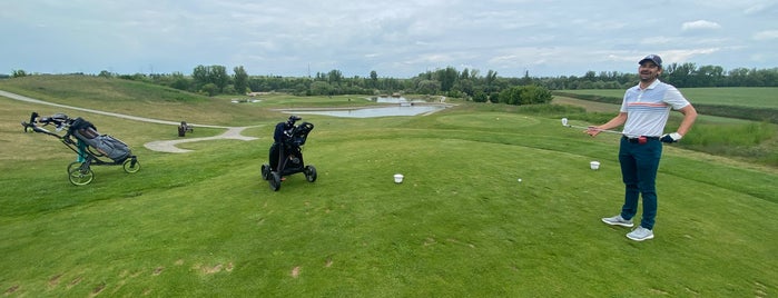 Golf Club Beřovice is one of 2020 Chata.