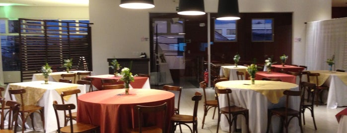 A Popular Padaria e Restaurante is one of ..