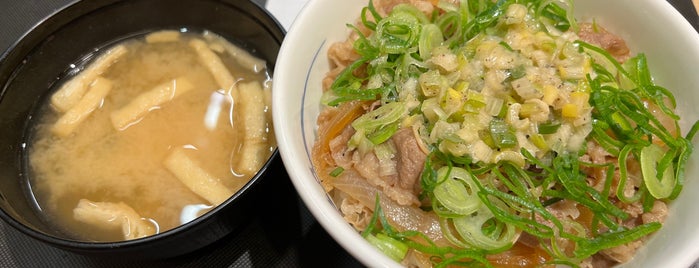 松屋 is one of 食.