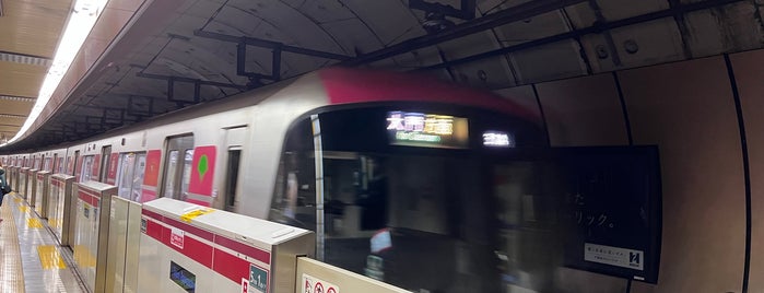 Oedo Line Roppongi Station (E23) is one of 06_東京地下鉄.