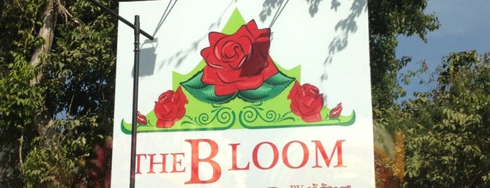 The Bloom Khao Yai by ทีวีพูล is one of Khao Yai - 2013 Aug.