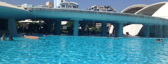Swimming Pool Cornelia Diamond is one of Bengü Deliktaş 님이 좋아한 장소.