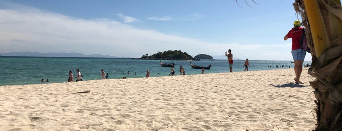 Andaman Resort is one of Davide 님이 좋아한 장소.