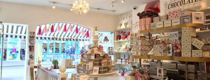 Biscuiteers Boutique is one of Where in the World (to Dine).