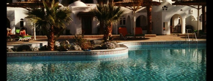 Sonesta Beach Resort & Casino is one of Posti che sono piaciuti a Anya.