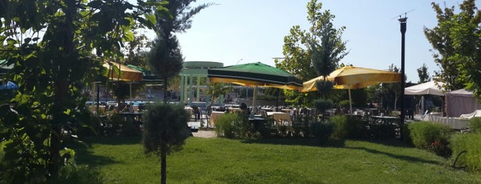 ODTÜ MD Vişnelik Tesisleri is one of สถานที่ที่ Duygu ถูกใจ.