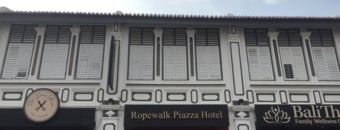 Ropewalk Piazza is one of Penang.