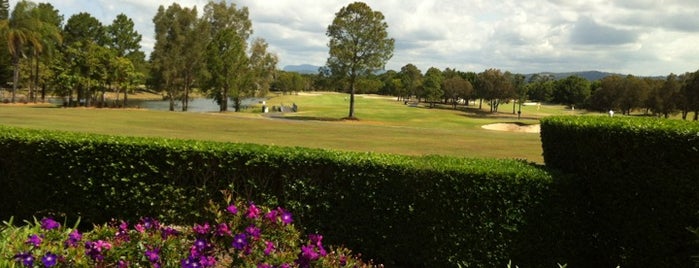 RACV Royal Pines Resort is one of Jonathanさんのお気に入りスポット.
