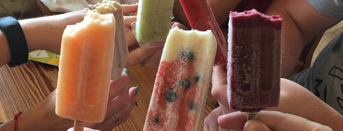 The Hyppo Gourmet Ice Pops is one of Tempat yang Disukai Natalie.