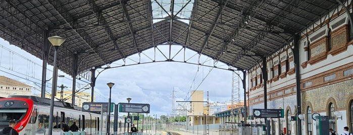 Estación FF.CC. Jerez de la Frontera is one of Pablo'nun Beğendiği Mekanlar.