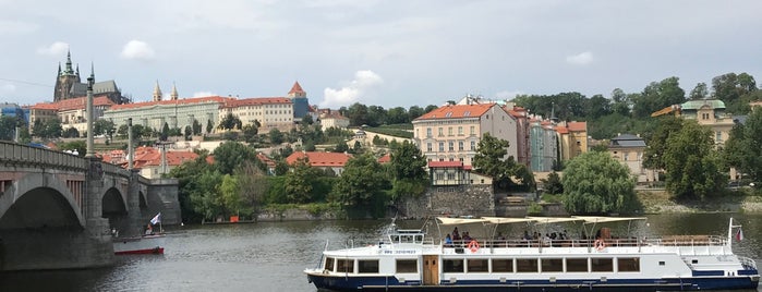 Café Mánes is one of Prag.