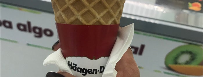 Häagen-Dazs is one of The 15 Best Places for Nuts in Mexico City.