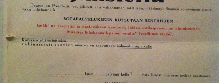 Jalkaväkimuseo is one of Posti che sono piaciuti a Yannovich.