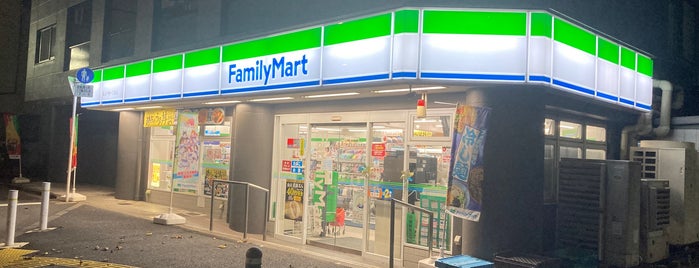 FamilyMart is one of 行ってないファミマ(関東).