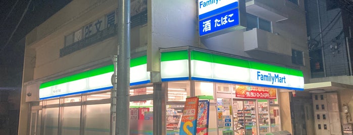 FamilyMart is one of 買い物コース.