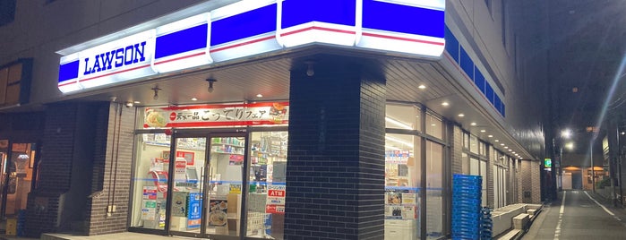 ローソン 新宿一丁目店 is one of 渋谷、新宿コンビニ.