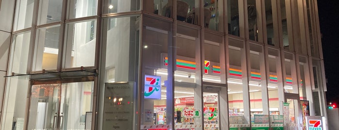 セブンイレブン 恵比寿アメリカ橋店 is one of 渋谷、新宿コンビニ.