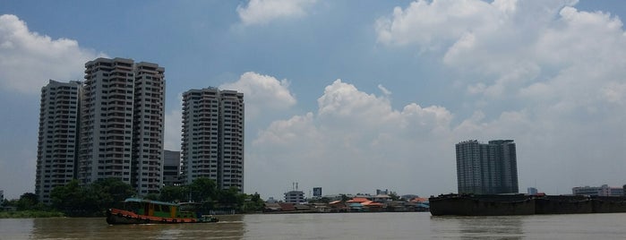 ท่าเรือวัดเขียน (Wat Kien Pier) N28 is one of Chao Phraya Express Boat.