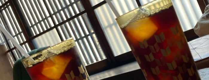 Akari Coffee is one of 静かに過ごせるカフェ（関西）.