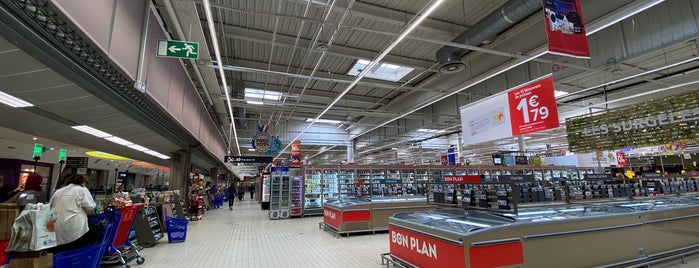 Carrefour is one of 31 Toulouse.