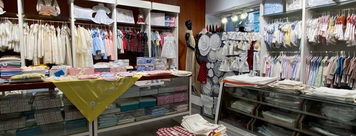 Borca, S.A. is one of Tiendas Madrid.