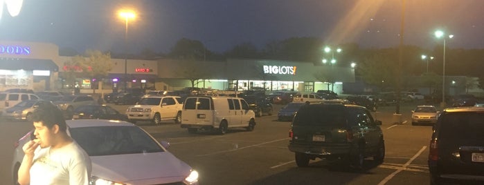 Big Lots is one of Been to.