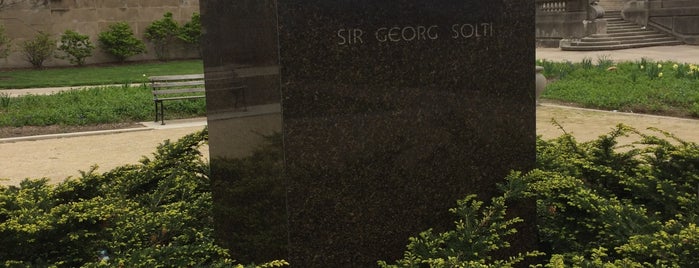 Sir Georg Solti Garden is one of Chicago.