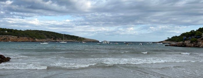 Cala S'Arenal Gros / Portinatx is one of Ibiza beaches.
