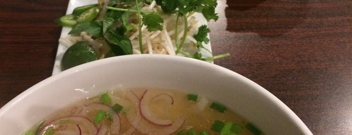 Pho Kim Long is one of Places I Want To Try.