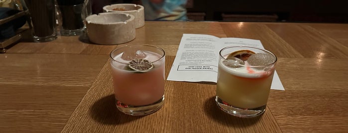 Little Joy Cocktails is one of Lugares favoritos de Dan.
