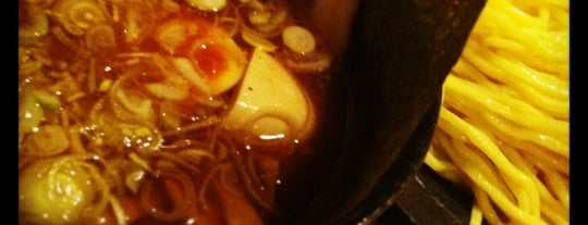 つけ麺屋やすべえ is one of Ramen in Ikebukuro & Shinjuku.