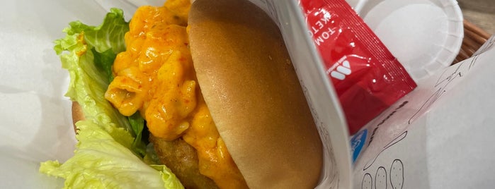 MOS Burger is one of Japón.