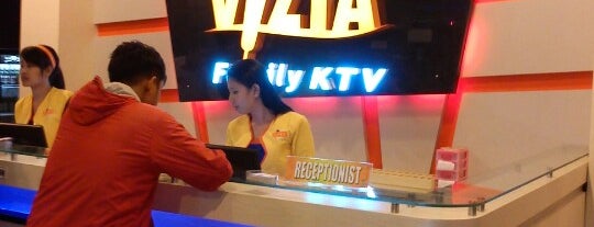Inul Vizta is one of Karaoke Lounge in Makassar.