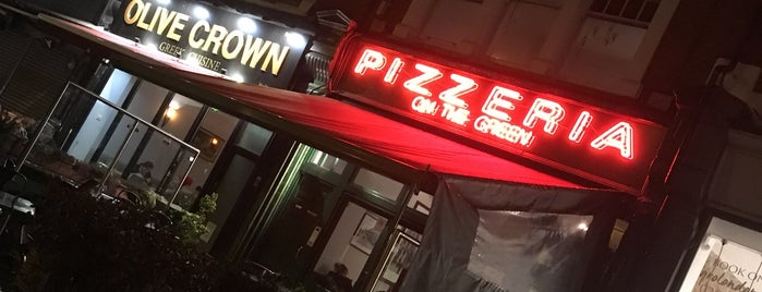 Pizzeria On The Green is one of Clapham.