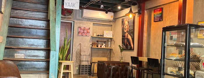 YAAK coffee is one of BKK_Coffee_2.