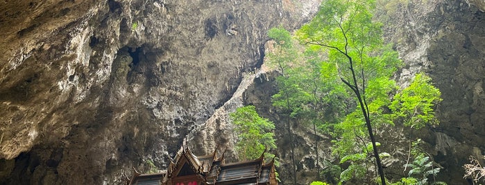 Phraya Nakhon Cave is one of Highlights.