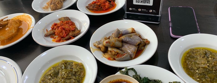 Restoran Padang Sederhana is one of MALAY FOOD TO TRY.