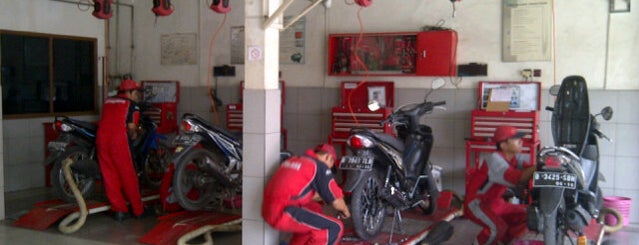 Yamaha Elja Motor Service&Spare Parts is one of All-time favorites in Indonesia.