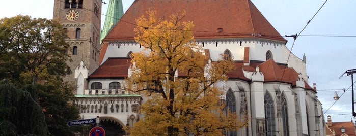 Dom Mariä Heimsuchung is one of Kathedralkirchen.