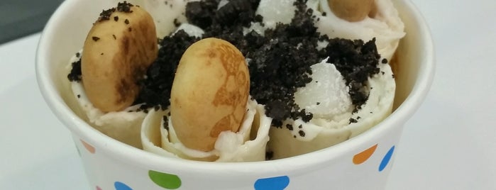 Penguin Ice Cream is one of Christinaさんのお気に入りスポット.